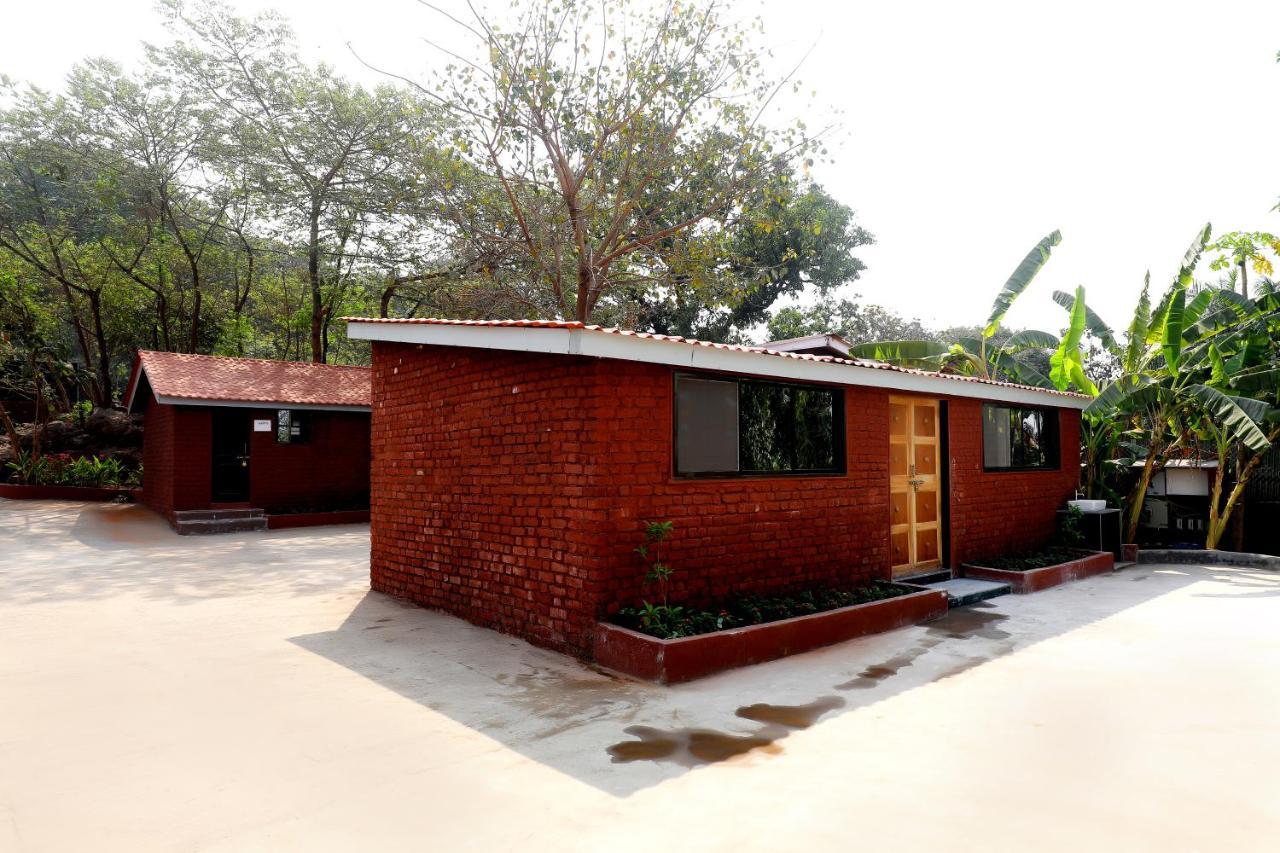Pali Village Resort Mira-Bhayandar Exteriör bild