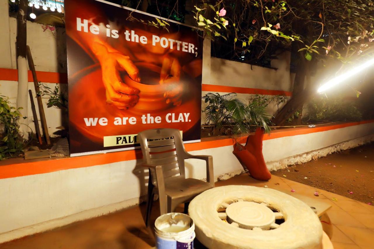 Pali Village Resort Mira-Bhayandar Exteriör bild